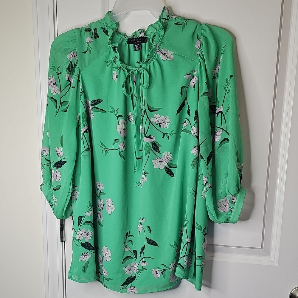 Grace Women's Green Floral‎ Tie-Neck Blouse Size 1X